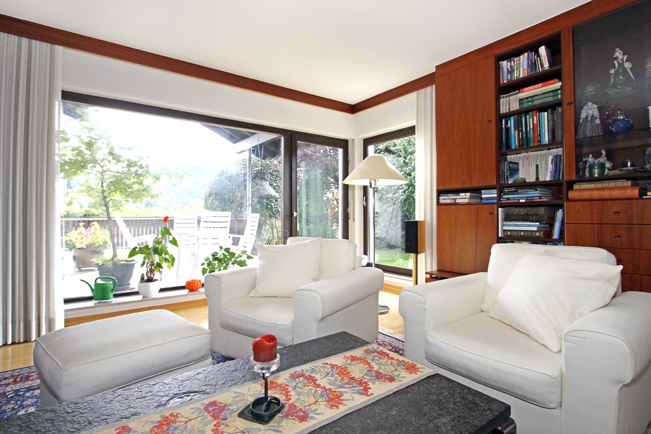 Wohnzimmer - Blickrichtung Terrasse