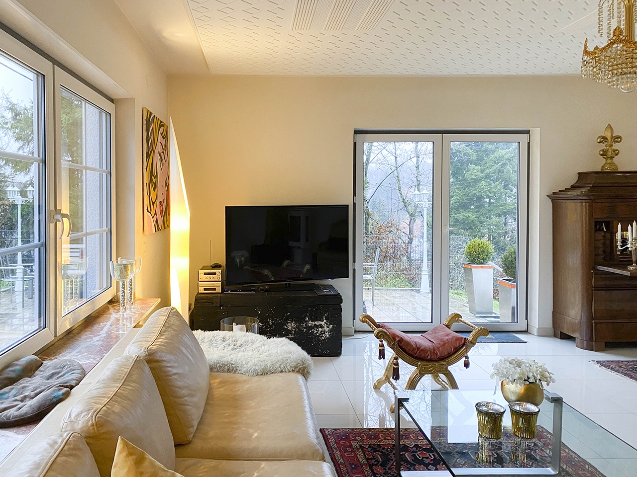 Wohnzimmer Blickrichtung Terrasse