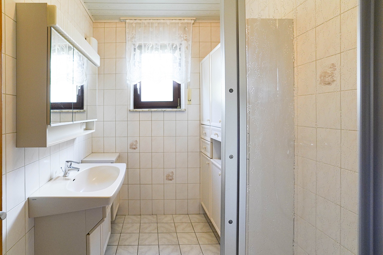 Duschbad im Erdgeschoss