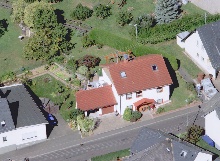 Neuwertiges Haus an Sonnenverwöhntem Grundstück ! Neuwertiges Haus an Sonnenverwöhntem Grundstück !