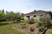 Gepflegter Bungalow an sonnigem Grundstück in ruhiger Lage! Gepflegter Bungalow an sonnigem Grundstück in ruhiger Lage!