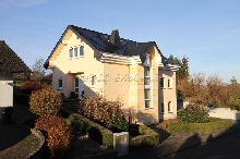 Moderne Architektur, in Höhenlage an intakter Natur und Reiterhof in der Nähe ! Moderne Architektur, in Höhenlage an intakter Natur und Reiterhof in der Nähe !