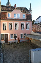 Ein Juwel im Herzen der Stadt, ruhig gelegen mit Einliegerwohnung! Ein Juwel im Herzen der Stadt, ruhig gelegen mit Einliegerwohnung!